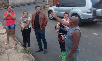 Robson Magela se reúne com moradores do bairro Francisco Duarte