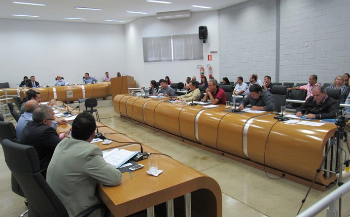 Seis Vereadores usam a tribuna em Reunião Ordinária da Câmara Municipal de Araxá