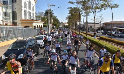 Centenas de Pessoas participam do 4º Passeio Ciclístico “Pedalando com Dom Bosco”