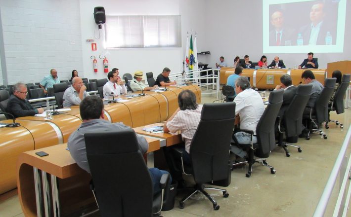 Melhorias no Trânsito e Serviços Urbanos são cobrados na Tribuna da Câmara