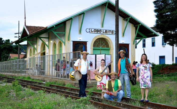 Governo de Minas Gerais viabiliza criação de bibliotecas em pequenas localidades do estado