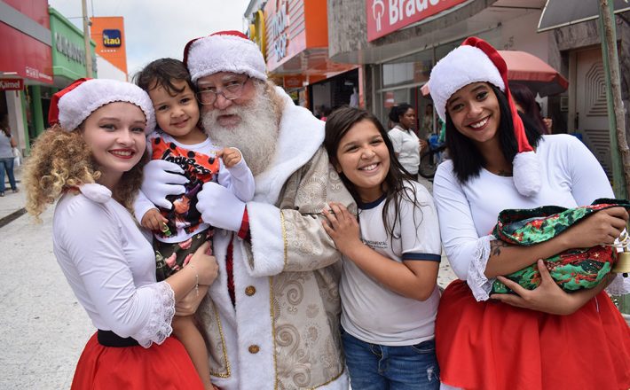 Caravana da Coca-Cola passa nesta terça (4) por Araxá. Veja o trajeto!