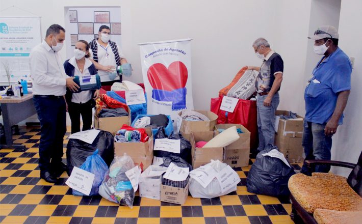 Campanha do Agasalho da Ouvidoria Municipal e Ouvidoria da Saúde arrecada mais de 600 peças