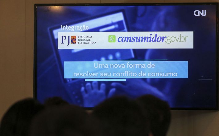 Governo federal disponibiliza a plataforma consumidor.gov.br