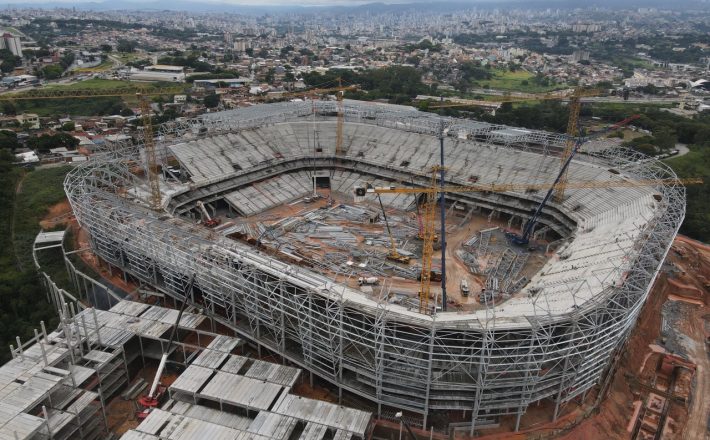 Gigante de aço: estádio do Galo chega a 47% das obras com 12 mil toneladas de aço