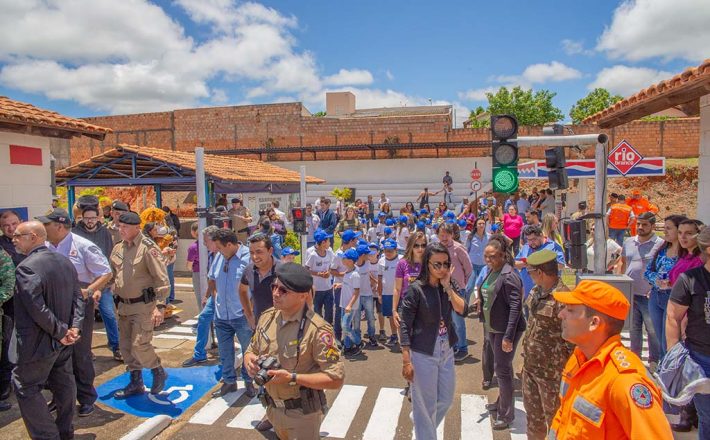 Prefeitura de Araxá e Polícia Militar  inauguram Transitolândia