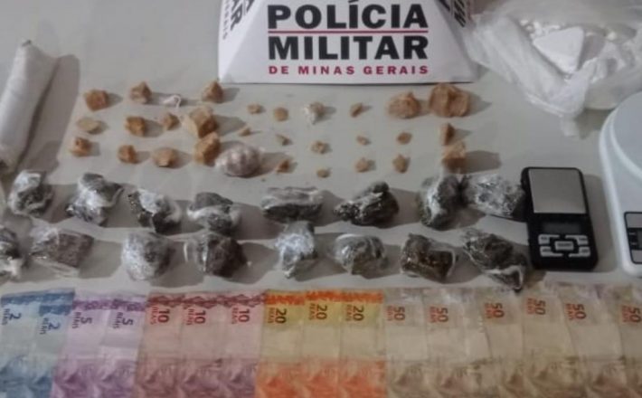 POLÍCIA MILITAR REALIZA PRISÃO DE SUSPEITOS POR USO E CONSUMO DE DROGAS