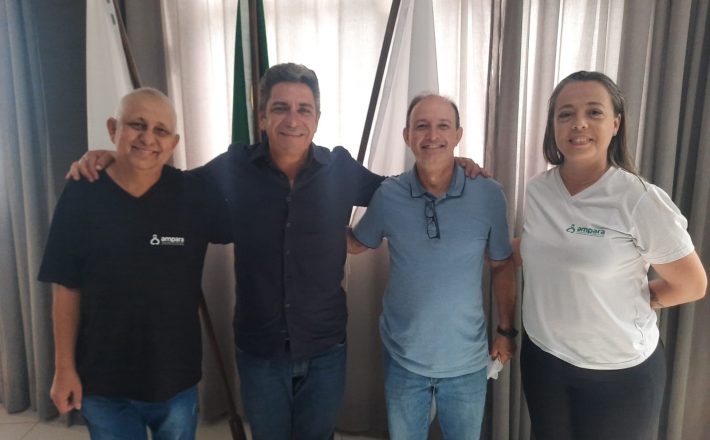 Ampara participa de reunião com a prefeitura para apresentar o balanço de 2022