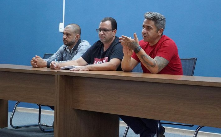 Prefeitura de Araxá recebe produtores rurais e apresenta planejamento para manutenção de estradas vicinais