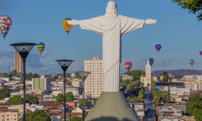 Balonismo leva mais de 25 mil pessoas ao Estádio Fausto Alvim e movimenta turismo e o comércio