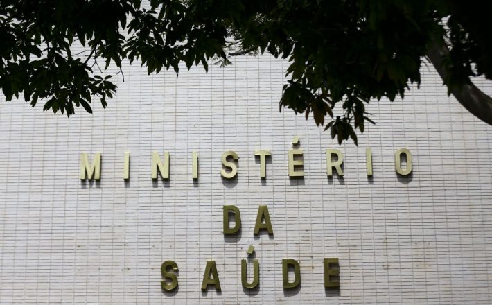 Saúde anuncia compra de insulina em meio a risco de desabastecimento