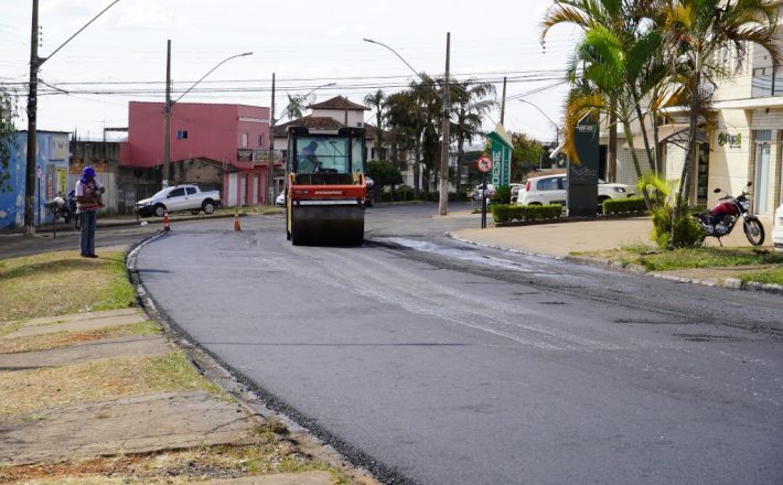 Prefeitura de Araxá realiza melhorias em trecho de grande fluxo da avenida Aracely de Paula