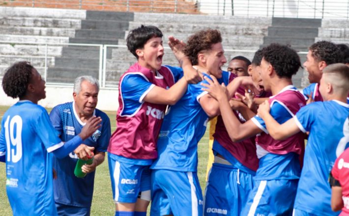 Dínamo sub-15 vence mais uma e se classifica para a próxima fase do Campeonato Mineiro 