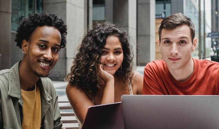 A importância da empregabilidade dos jovens para o mercado de trabalho brasileiro