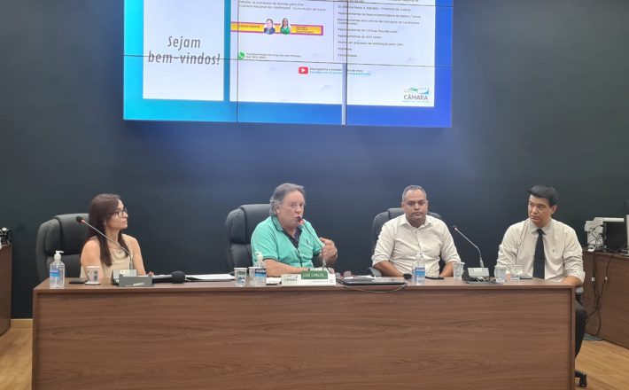 Vereadores debatem os Processos de Exames para Carteira Nacional de Habilitação em Araxá