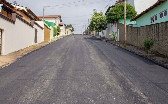 Prefeitura de Araxá recapeou mais de 32 km em 84 de vias de Araxá