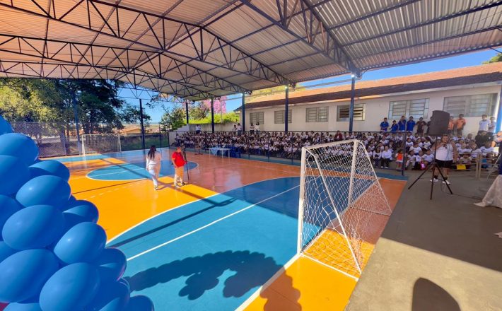 Prefeitura de Araxá reinaugura ginásio da Escola Manoela Lemos no bairro Urciano Lemos