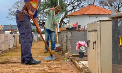 Prefeitura de Araxá intensifica manutenção dos cemitérios para o Dia de Finados