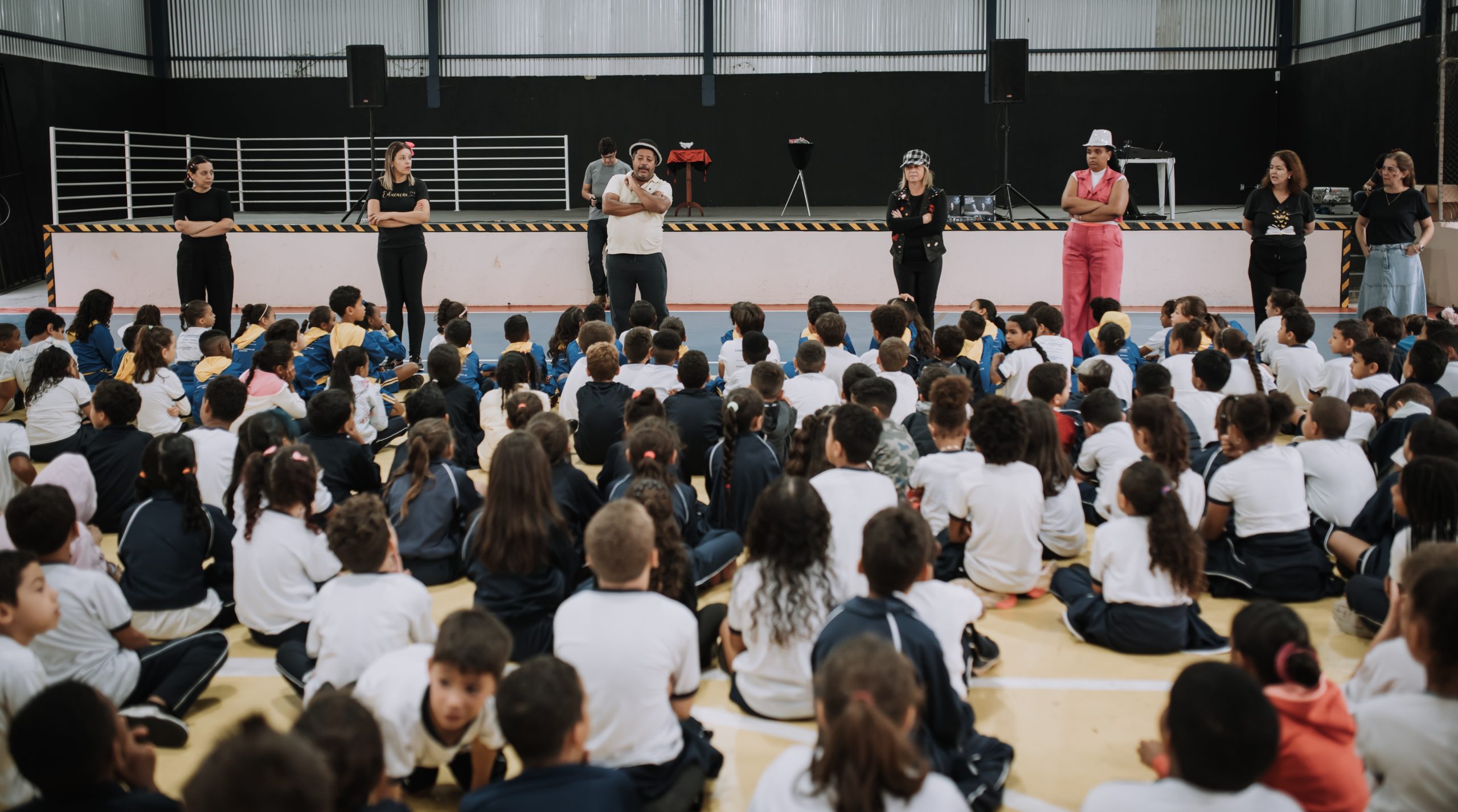 Escola Mágica impulsiona aprendizado de 1.500 alunos de Araxá