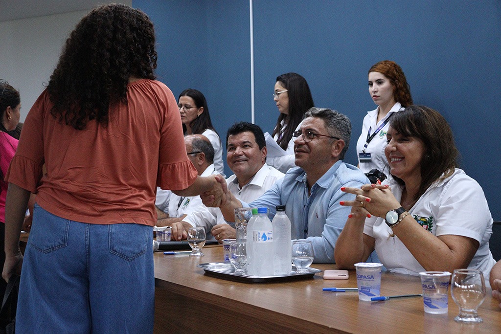 Prefeitura de Araxá convoca mais 258 aprovados em Concurso da Educação