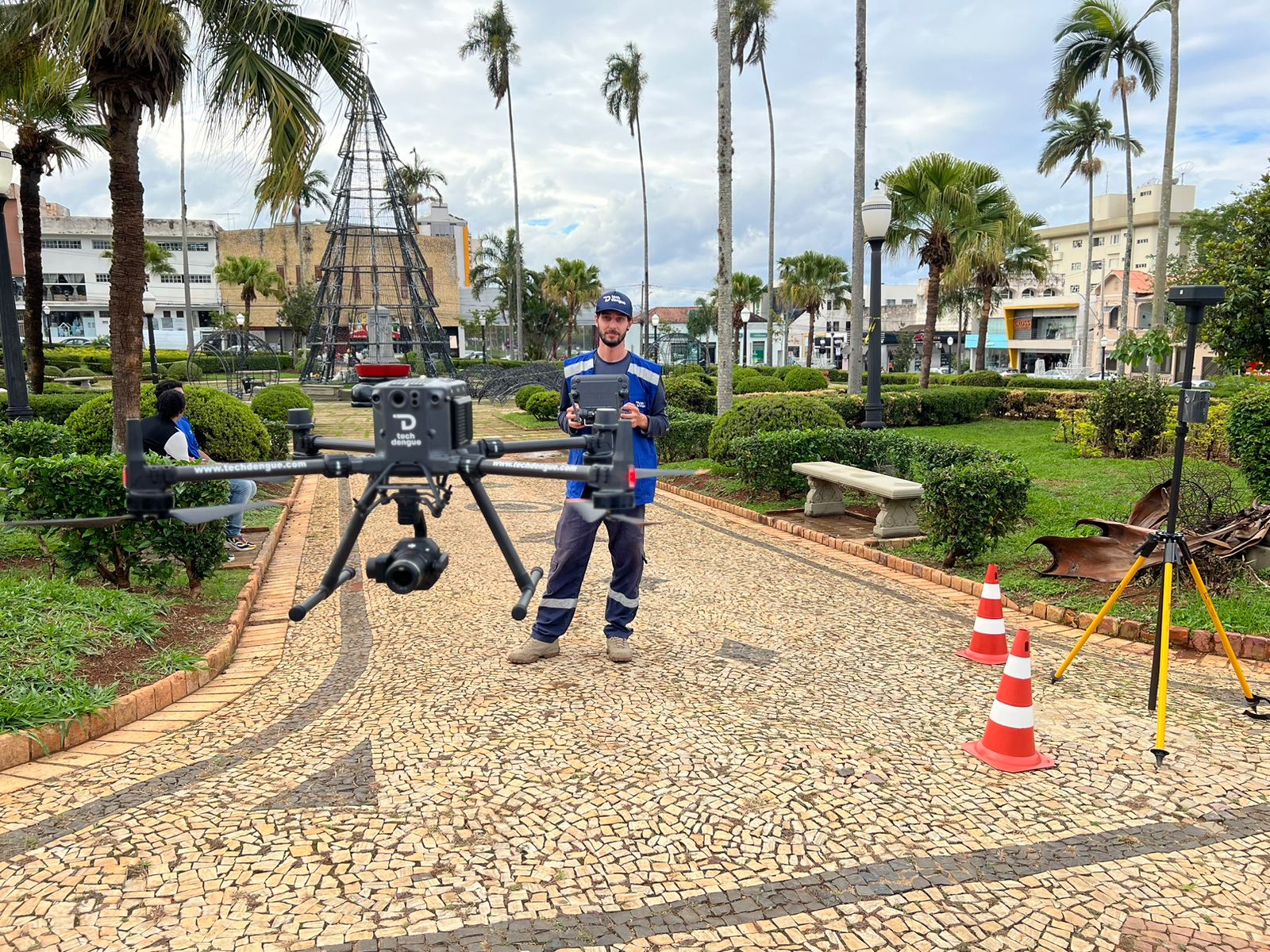 Primeiro monitoramento por drones identifica 280 criadouros do Aedes aegypti na área central