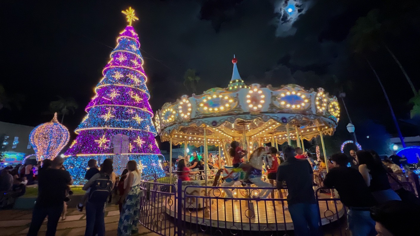 Decoração natalina de Araxá movimentou comércio local e atraiu turistas