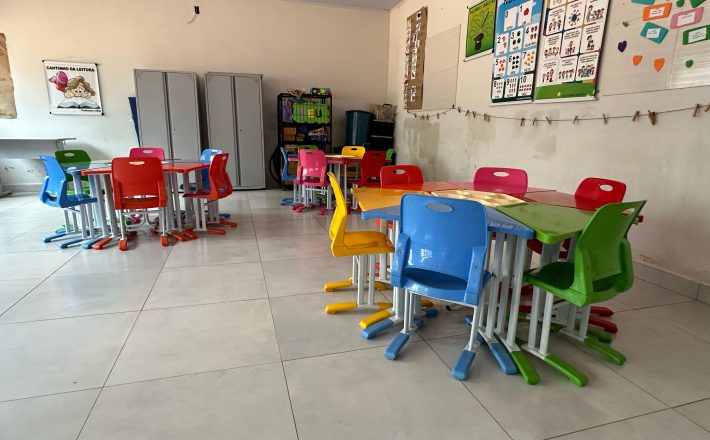 Araxá investe mais de R$ 4 milhões na renovação do mobiliário escolar da rede municipal