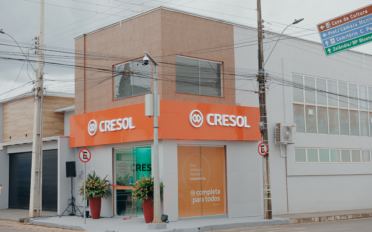 Cresol inaugura sala de negócios em Santa Juliana (MG)