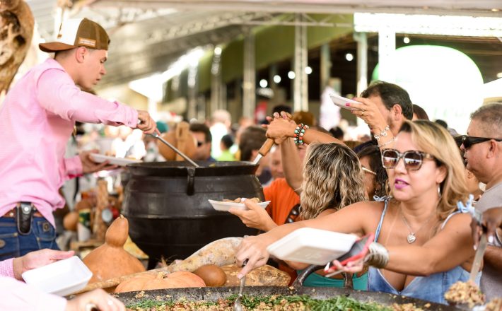 Queima do Alho também será no Expominas e tem ingressos limitados