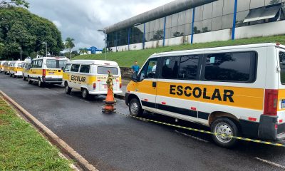 Prefeitura de Araxá realiza vistoria nos veículos do transporte escolar para garantir segurança no retorno às aulas