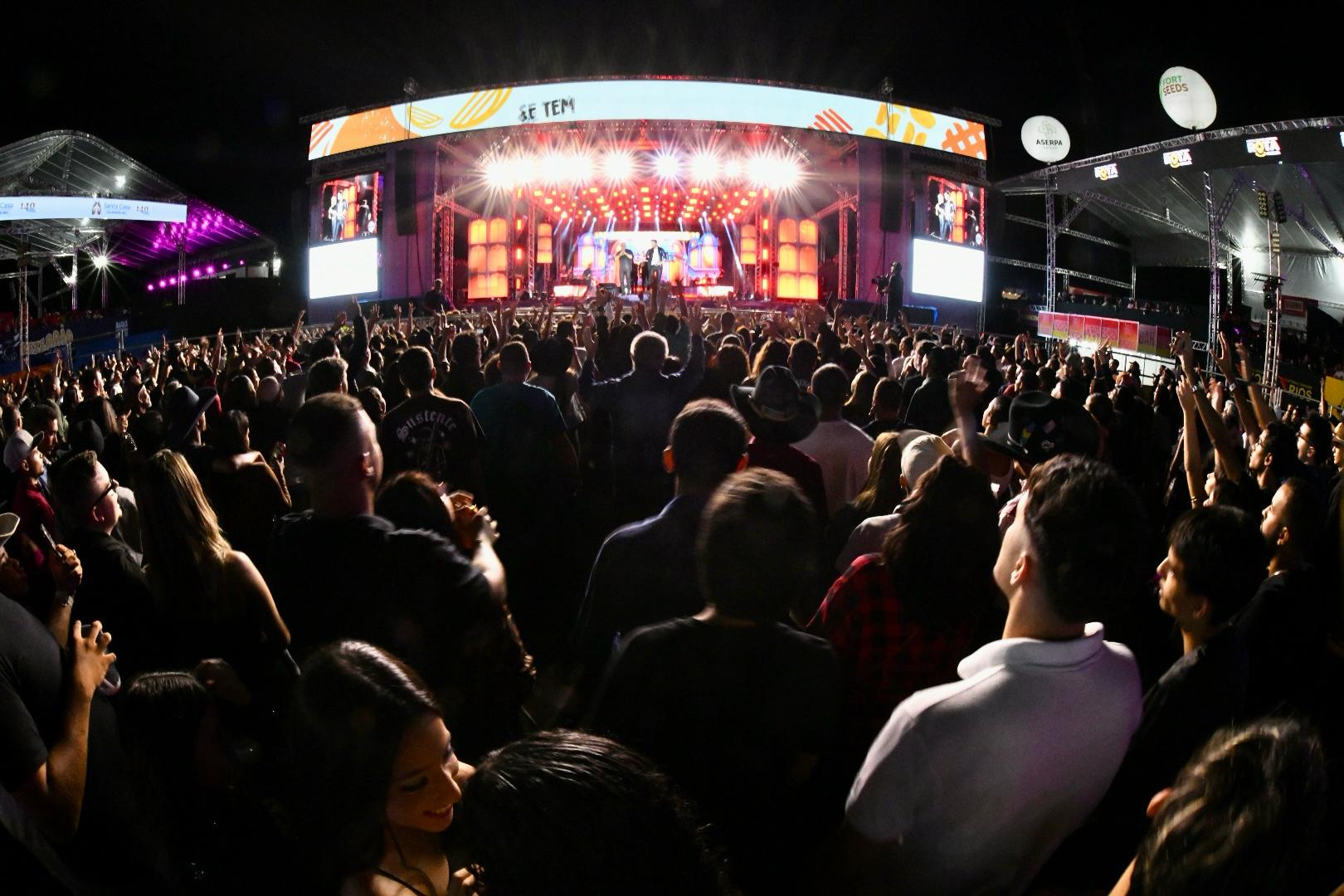 Araxá Rodeio Show anuncia data e primeira atração de 2026