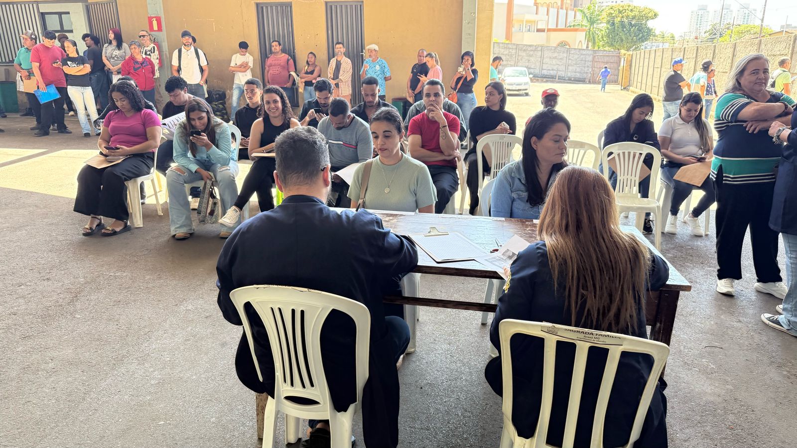 Feirão do Emprego em Araxá gera contratações imediatas e encaminha mais de 200 candidatos para vagas