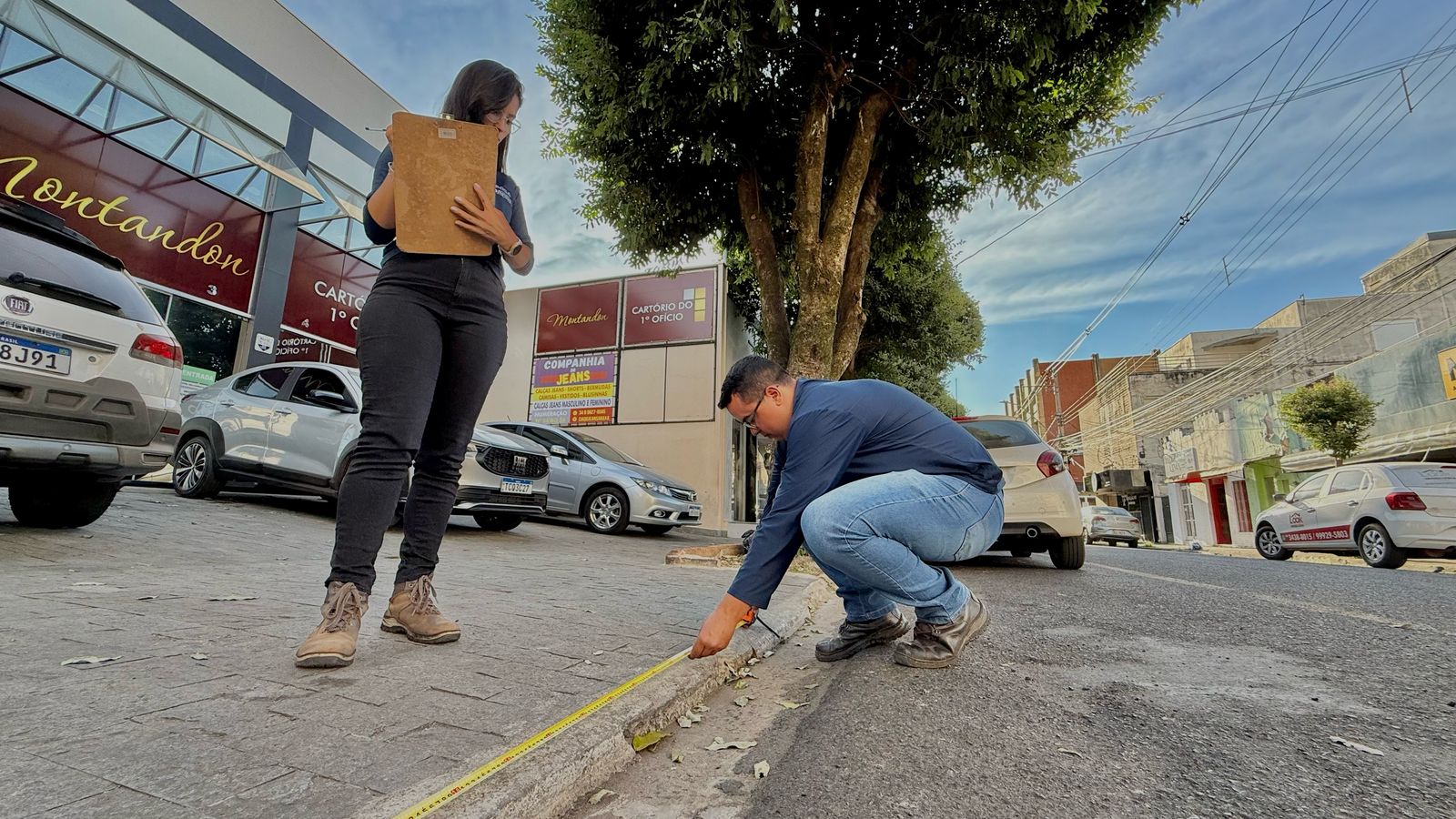 Prefeitura orienta população sobre regras para rebaixamento e segurança dos pedestres