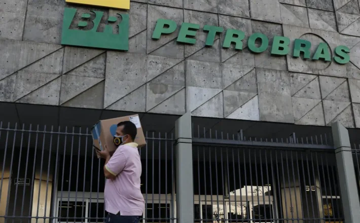 Petrobras assina acordo e reassumirá duas fábricas de fertilizantes