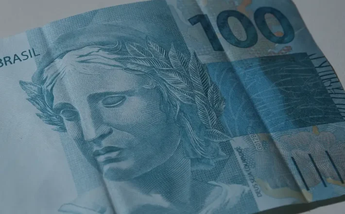 Governo congela R$ 31,3 bi do Orçamento de 2025