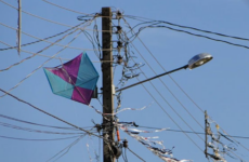 Cemig alerta sobre soltar pipas próximas à rede elétrica: prática prejudicou mais de 765 mil clientes em 2024