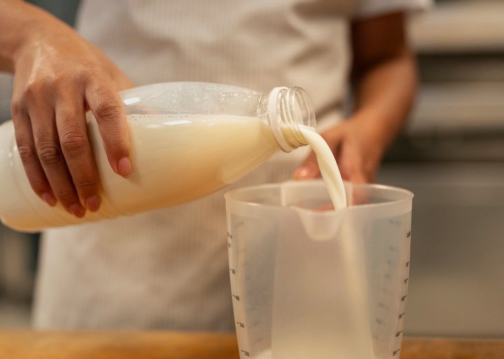 Mitos e verdades sobre o consumo de leite: o que é fato e o que é exagero?