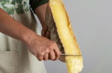 Foram divulgados os estabelecimentos selecionados para a Vila Gastronômica da ExpoQueijo Brasil