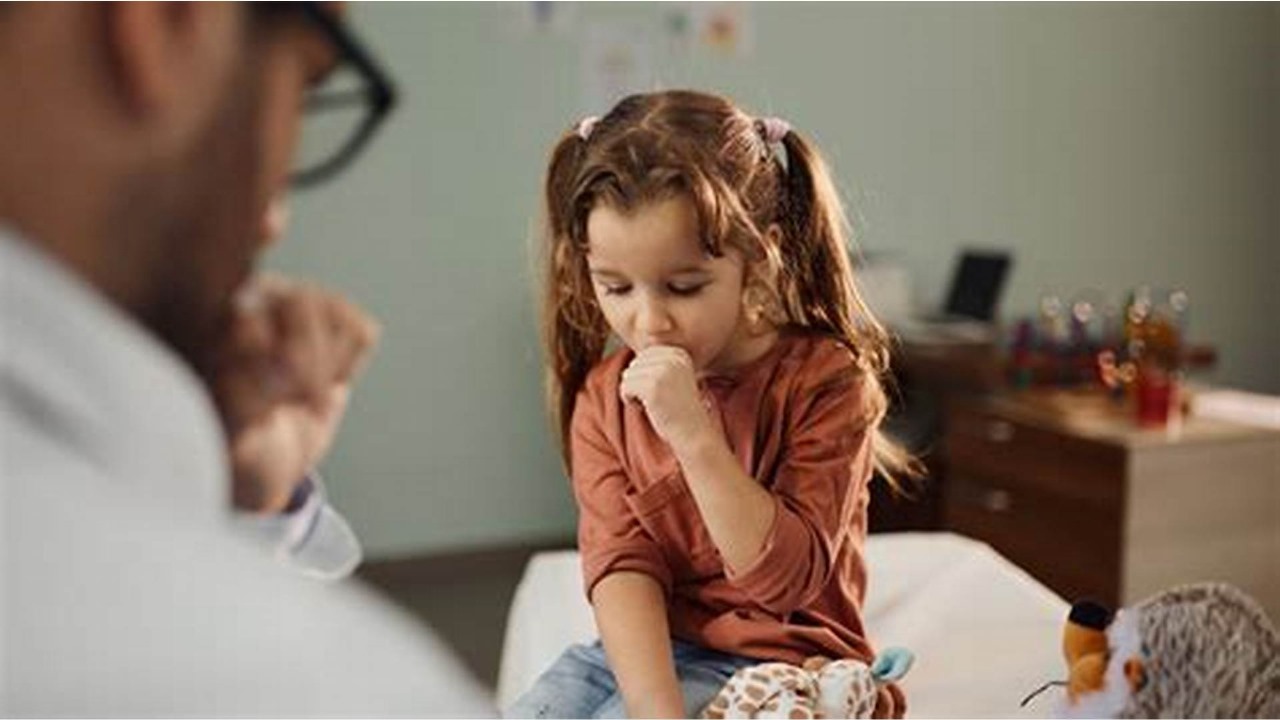 Alta no número de casos de síndromes respiratórias acende alerta e fisioterapia respiratória vira aliada no cuidado infantil