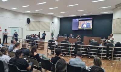 Sessão Legislativa da Câmara aprova convênios com a Associação dos Estudantes e AMPARA