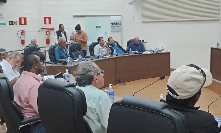 Reunião da Câmara aprova recursos para ExpoQueijo e Associações de Catadores