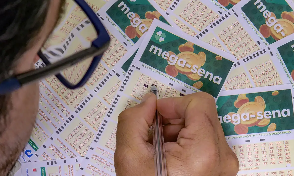 Mega-Sena sorteia nesta quinta-feira prêmio acumulado em R$ 32 milhões