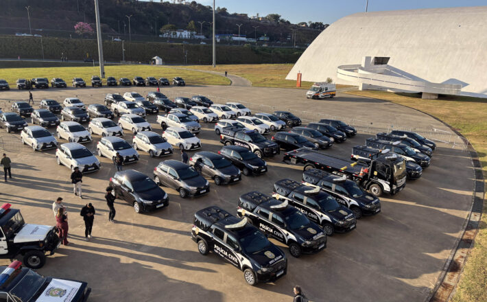 Governo de Minas entrega viaturas, armas e drones para a Polícia Civil