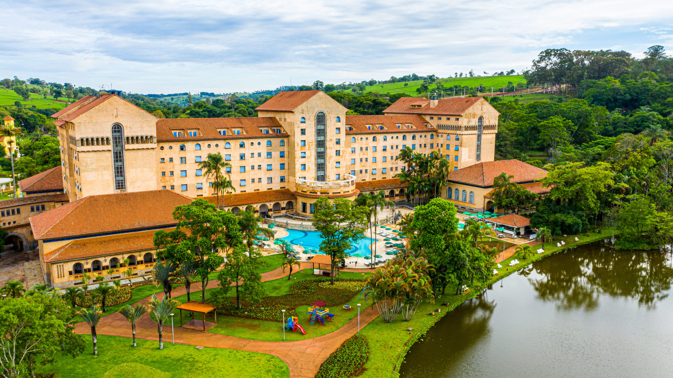 Ainda dá tempo de aproveitar os últimos dias de férias no Grande Hotel Termas de Araxá