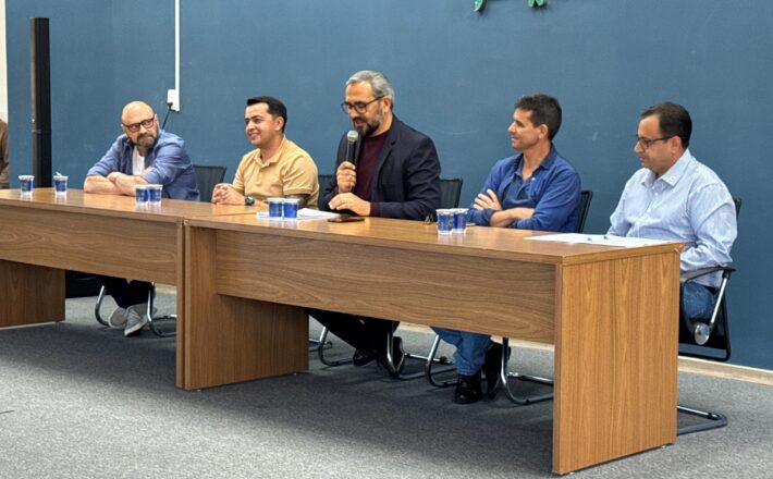 Prefeitura de Araxá apresenta proposta da Lei Orçamentária Anual 2026 em audiência pública