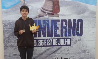 Araxaense Edgard de 15 anos de idade classifica para final do Brasileiro Absoluto de Xadrez
