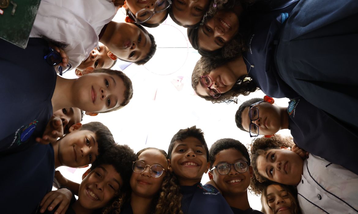 Verba para crianças e adolescentes sobe, mas não chega a 2,5% do PIB