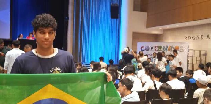 Estudante de escola estadual de Minas conquista ouro em olimpíada de matemática nos EUA