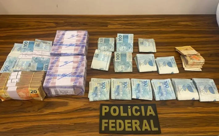 Polícia Federal investiga desvio de R$ 50 milhões da educação
