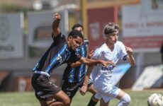 No estilo Rogério Ceni, goleiro Felipe marca dois gols de falta e Dínamo Sub-15 vence fora de casa; Sub-17 empata